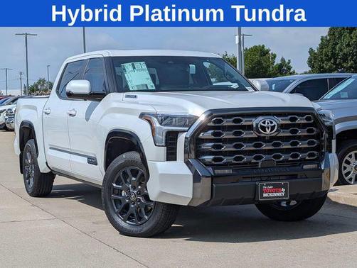2025 Toyota Tundra Hybrid Platinum