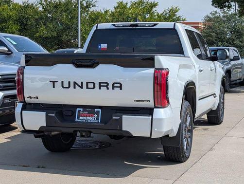 2025 Toyota Tundra Hybrid Platinum