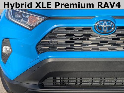 2021 Toyota RAV4 Hybrid XLE Premium