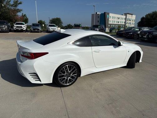 2017 Lexus RC 200t 200t