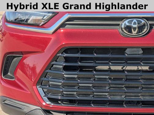 2024 Toyota Grand Highlander Hybrid XLE