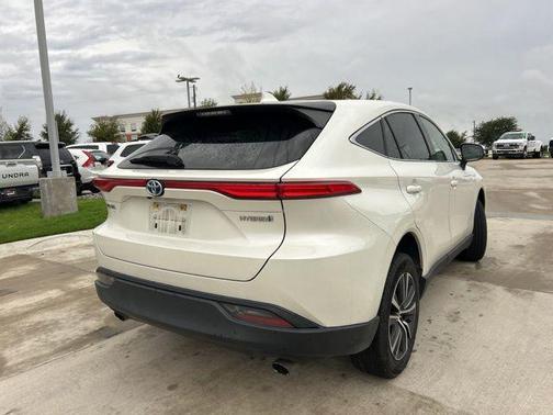 2021 Toyota Venza LE