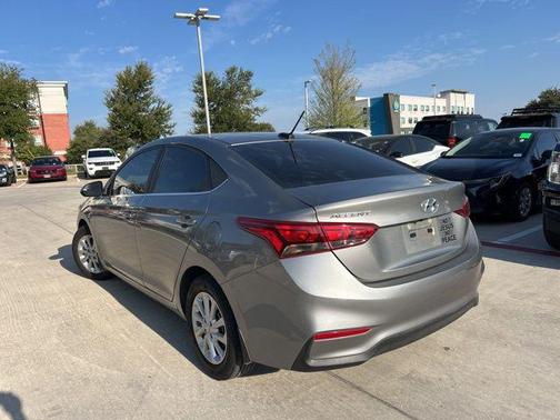 2022 Hyundai Accent SEL
