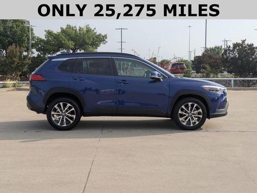 2024 Toyota Corolla Cross XLE