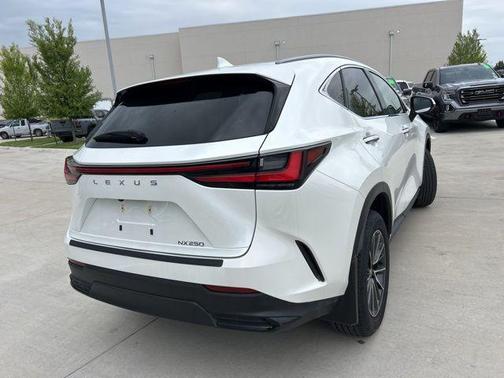 2024 Lexus NX 250 Base