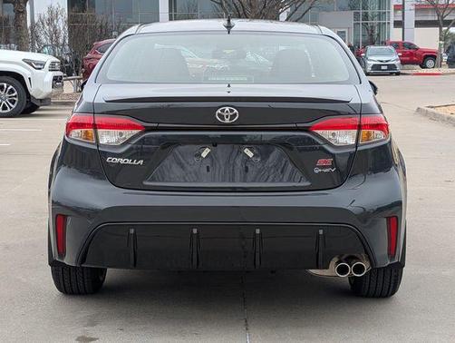 2026 Toyota Corolla Hybrid SE