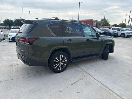 2022 Lexus LX 600 Premium