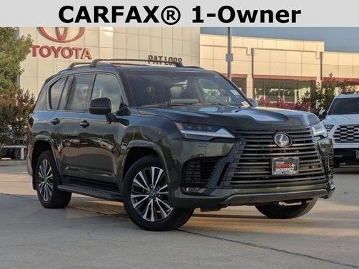 2022 Lexus LX 600 Premium