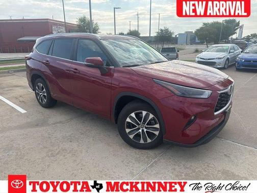 2023 Toyota Highlander XLE