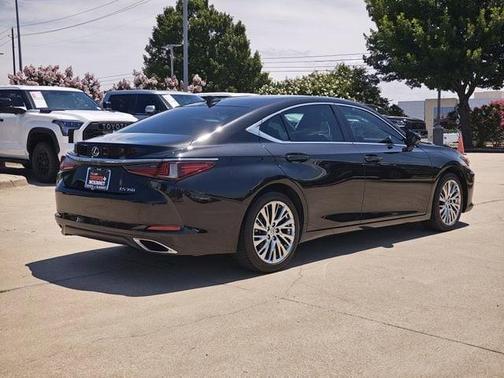 2020 Lexus ES 350 Base
