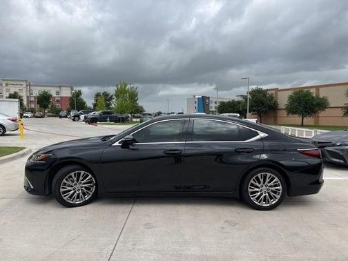 2020 Lexus ES 350 Base