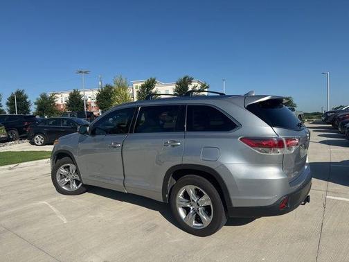 2015 Toyota Highlander Limited