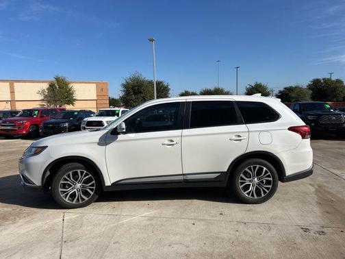 2017 Mitsubishi Outlander SEL