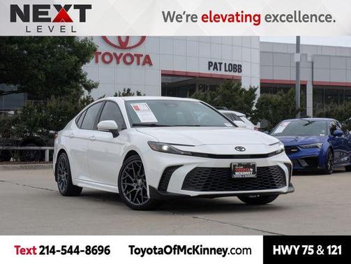 2025 Toyota Camry SE
