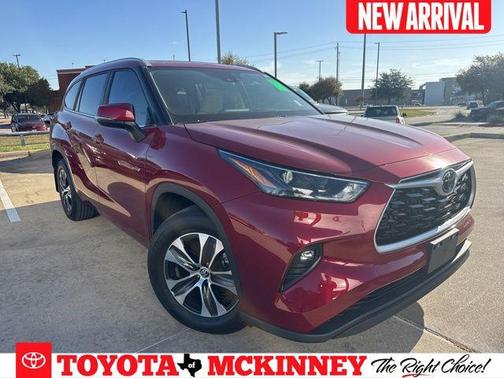 2023 Toyota Highlander XLE