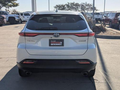 2022 Toyota Venza LE