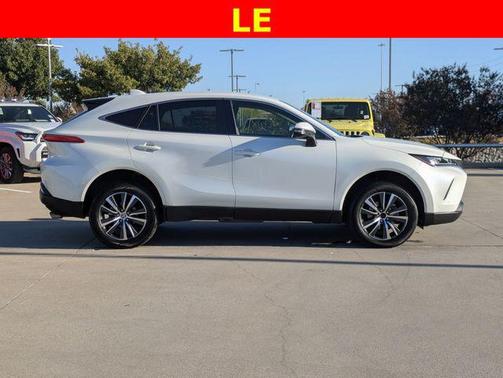 2022 Toyota Venza LE