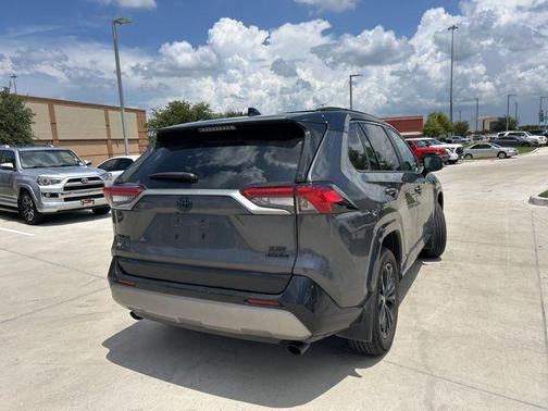 2023 Toyota RAV4 Hybrid XSE