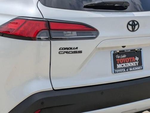 2023 Toyota Corolla Cross XLE