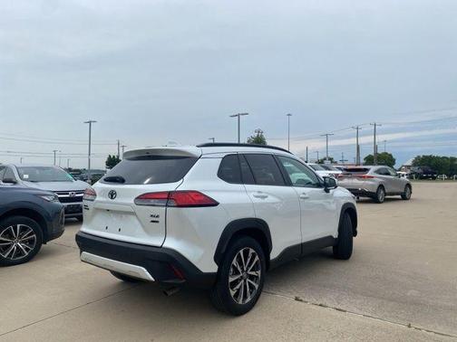 2023 Toyota Corolla Cross XLE