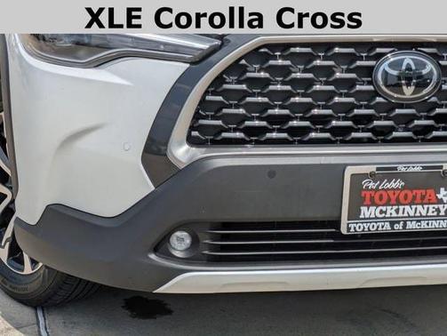 2023 Toyota Corolla Cross XLE