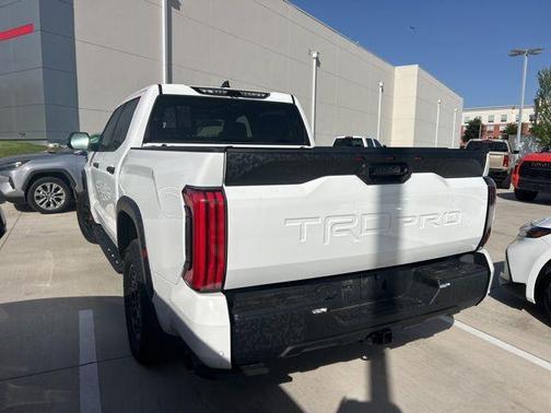 2022 Toyota Tundra Hybrid TRD Pro