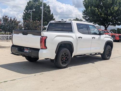 2022 Toyota Tundra Hybrid TRD Pro