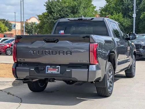 2025 Toyota Tundra Hybrid Platinum