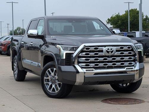 2025 Toyota Tundra Hybrid 1794 Edition