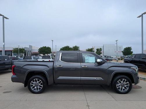 2025 Toyota Tundra Hybrid 1794 Edition