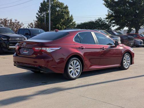 2020 Toyota Camry LE