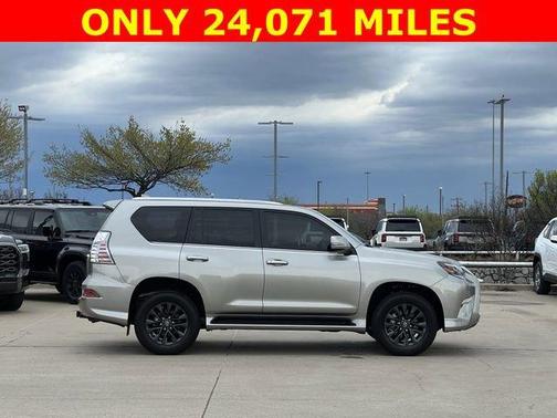 2023 Lexus GX 460 Base