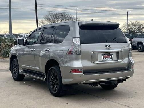 2023 Lexus GX 460 Base