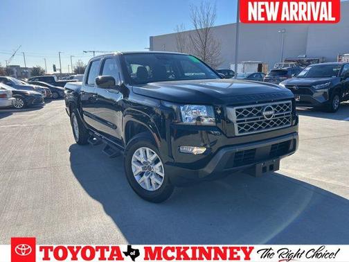 2022 Nissan Frontier SV