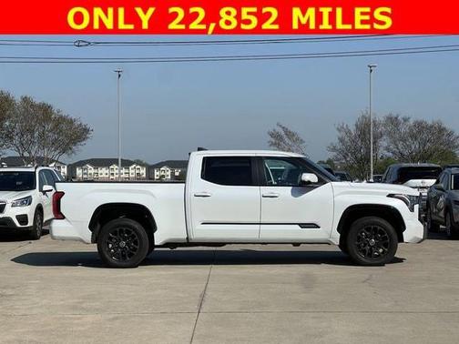 2024 Toyota Tundra Hybrid Platinum