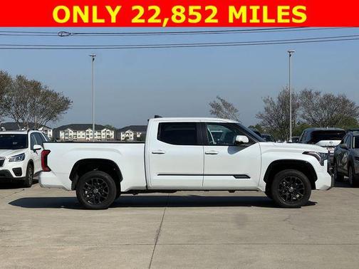 2024 Toyota Tundra Hybrid Platinum