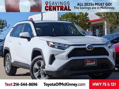 2025 Toyota RAV4 XLE Premium