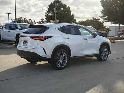 2024 Lexus NX 350h Luxury