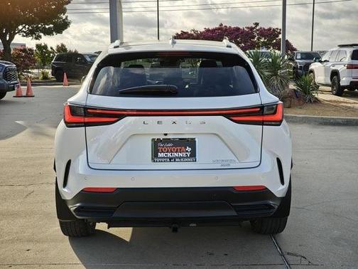 2024 Lexus NX 350h Luxury