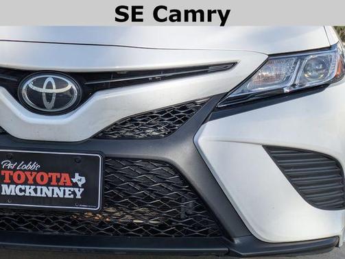 2019 Toyota Camry SE