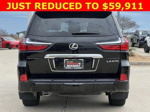 2021 Lexus LX 570 Two-Row