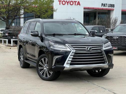 2021 Lexus LX 570 Two-Row