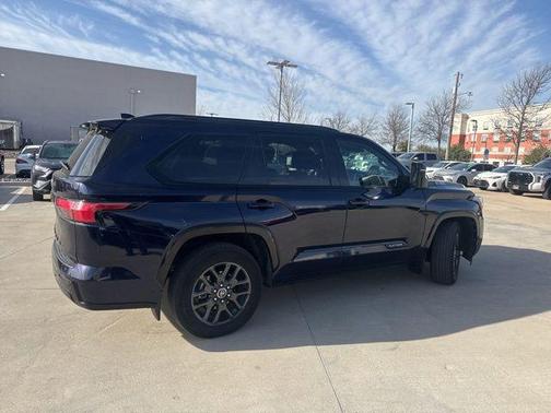 2023 Toyota Sequoia Platinum