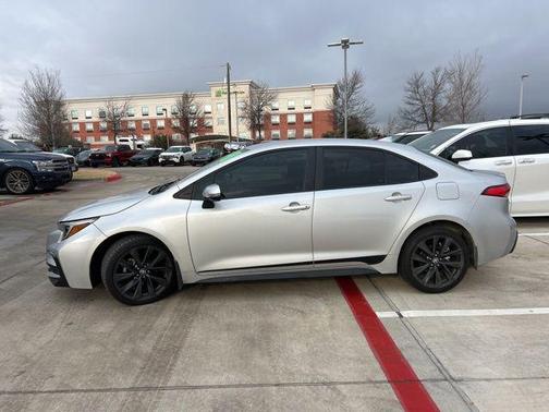 2023 Toyota Corolla SE