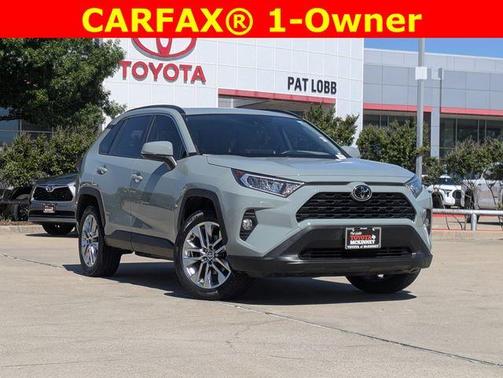 2020 Toyota RAV4 XLE Premium