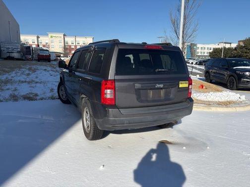 2016 Jeep Patriot Sport