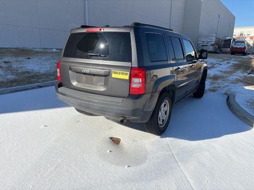 2016 Jeep Patriot Sport