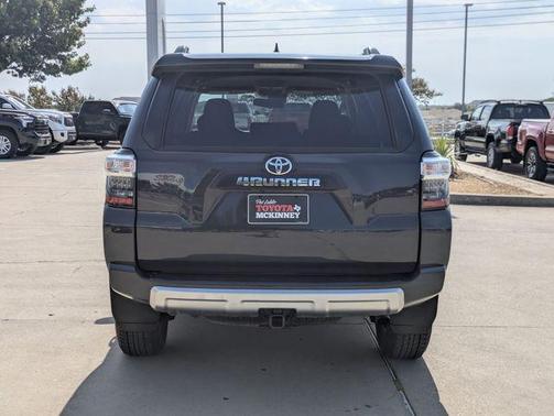 2024 Toyota 4Runner TRD Off Road