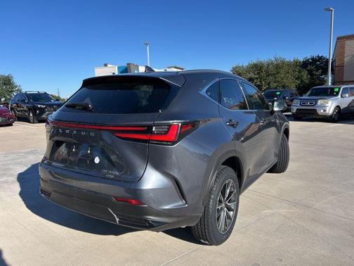 2023 Lexus NX 350h Premium