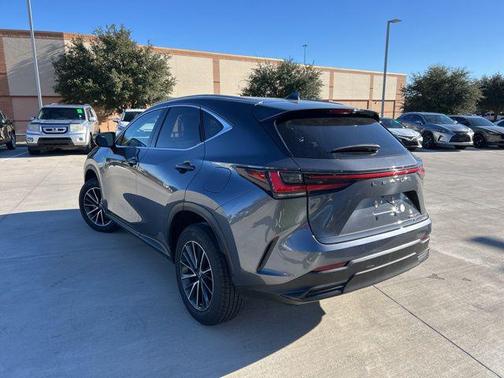 2023 Lexus NX 350h Premium